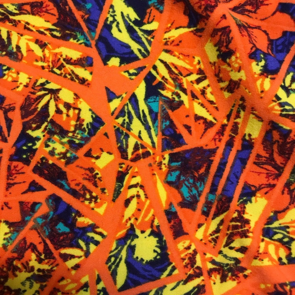 NWOT LULAROE LEGGINGS